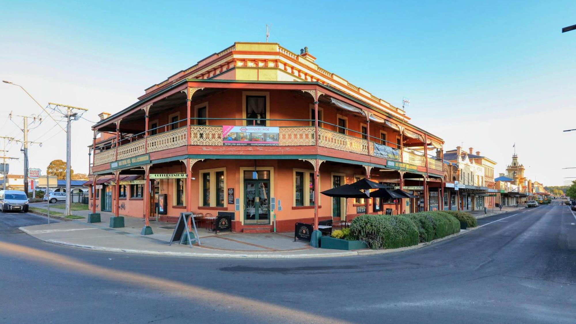 Cbd Gi Motel เกลน อินเนส ภายนอก รูปภาพ