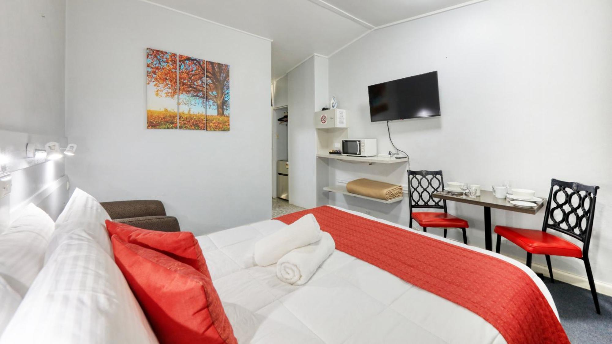 Cbd Gi Motel เกลน อินเนส ภายนอก รูปภาพ
