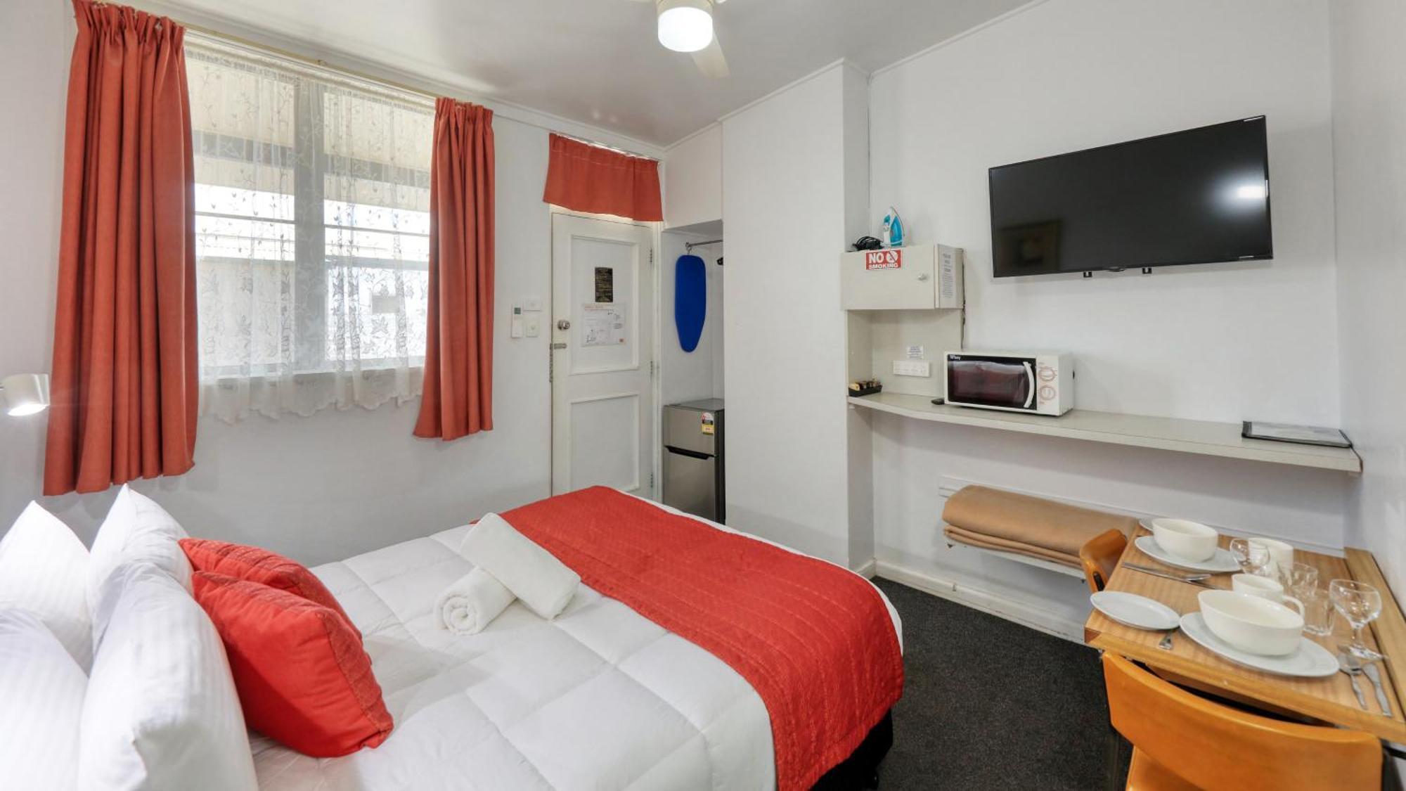Cbd Gi Motel เกลน อินเนส ภายนอก รูปภาพ