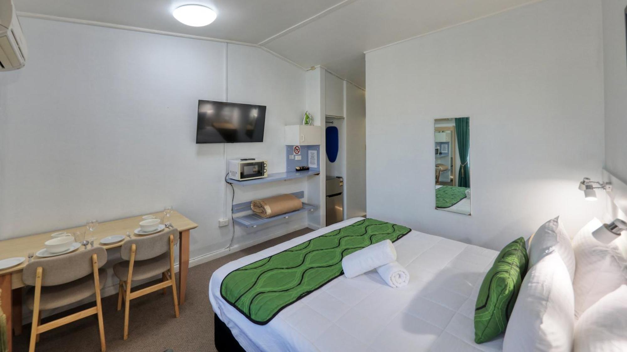 Cbd Gi Motel เกลน อินเนส ภายนอก รูปภาพ