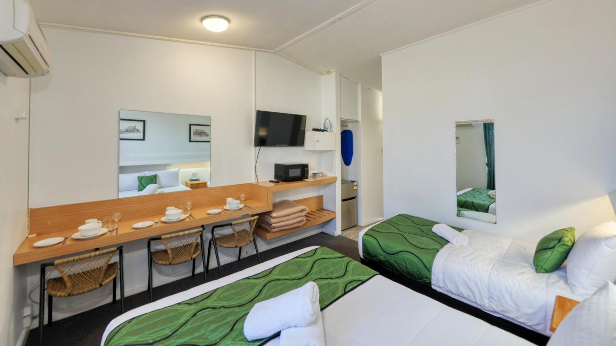 Cbd Gi Motel เกลน อินเนส ภายนอก รูปภาพ