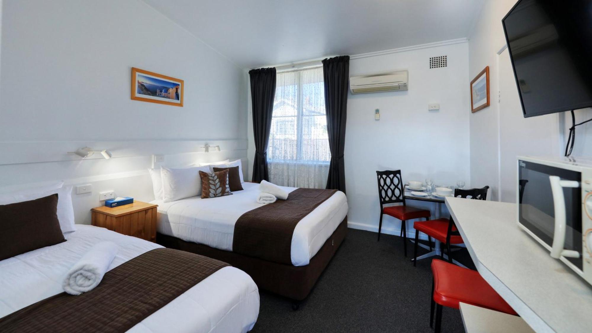 Cbd Gi Motel เกลน อินเนส ภายนอก รูปภาพ